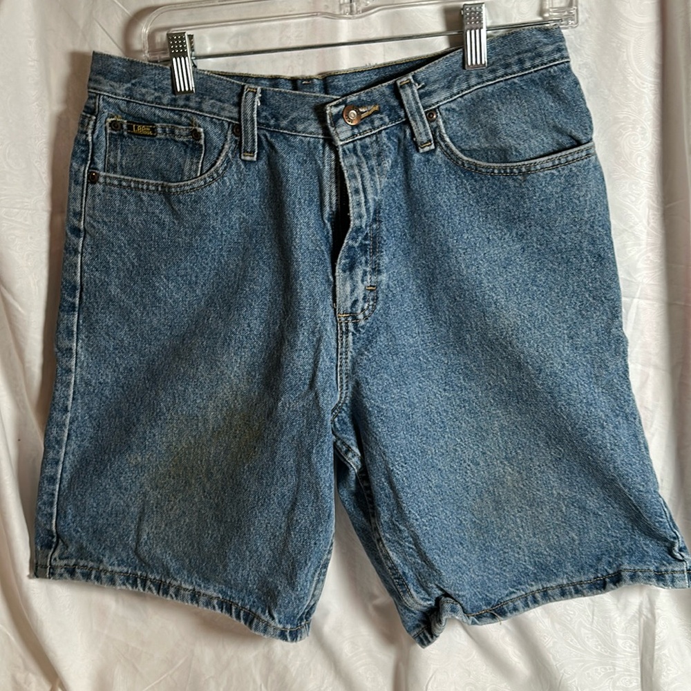 Lee men’s Jean shorts size 33